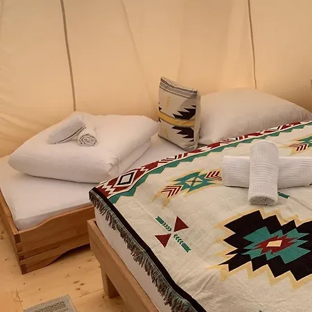 Tipi Cheyenne * Belau