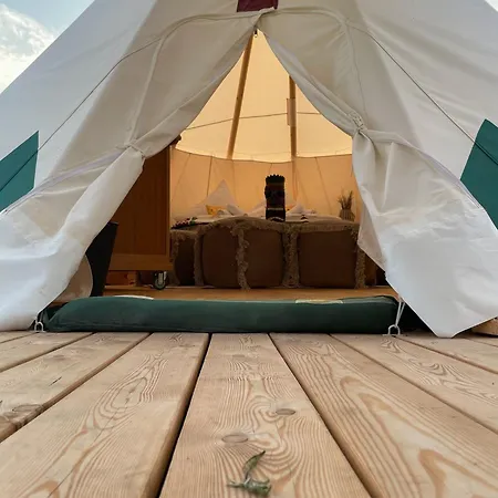 Tipi Cheyenne * Belau